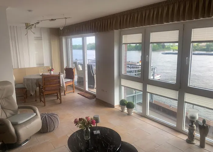 Rheinblick Traum 里斯